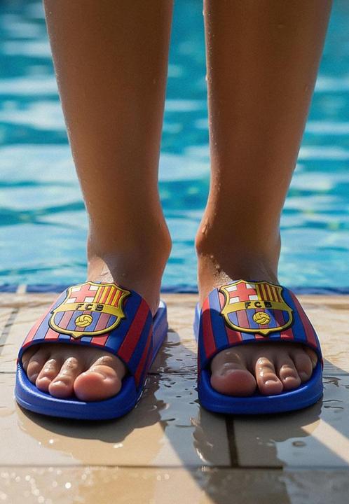 Produktbild Disney FC Barcelona Badeschlappen (33)