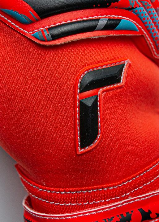 Actual product image Reusch Attract Gold X (7.5)