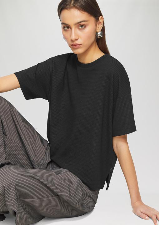 Produktbild S.Oliver T-Shirt Rundhalsshirt mit überschnittener Schulter aus einer strukturierten Ware (XS)