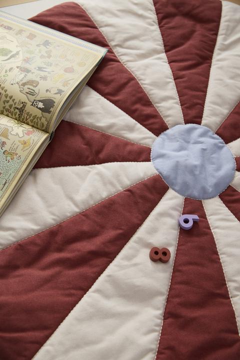 Actual product image Kids Concept - Play Mat Circus - Red - 112x112x2 cm