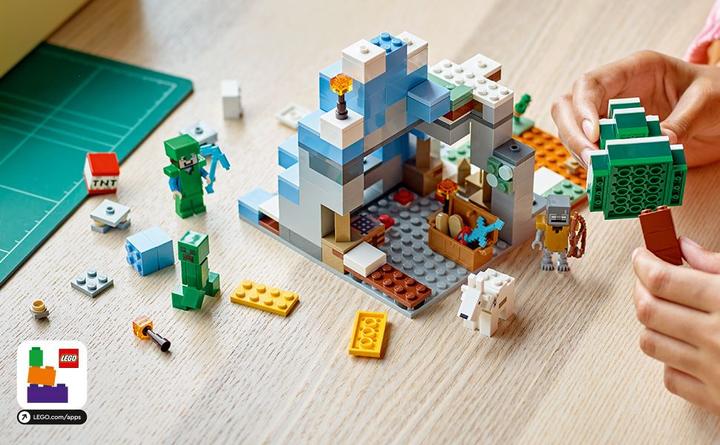 Produktbild LEGO Die Vereisten Gipfel (21243, LEGO Minecraft)