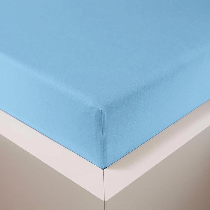 Hellblau