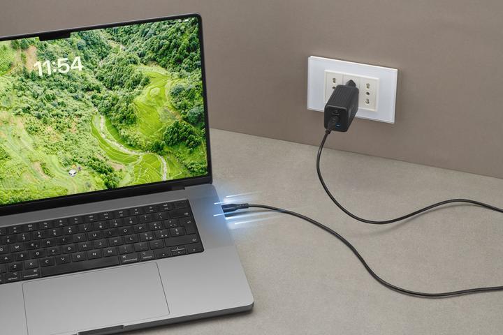 Produktbild Cellularline Fast Charging 200cm schwarz 5A/100W, USB Type-C auf USB Type-C (2 m, 100 W)