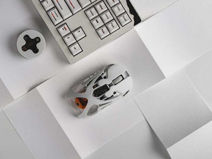 Immagine prodotto Angry Miao Infinity Mouse - Cloud White (Cablato, Senza fili)