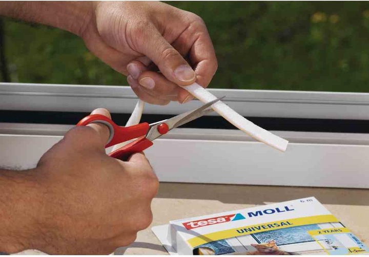 Actual product image tesa tesamoll UNIVERSAL foam gasket, self-adhesive, for insulation