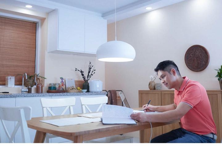 Produktbild Philips Lampe (GU10, 4.80 W, 355 lm, 1 x, F)
