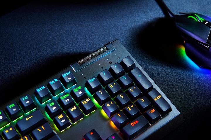 Image du produit Razer BlackWidow V4 X (IT, Filaire)
