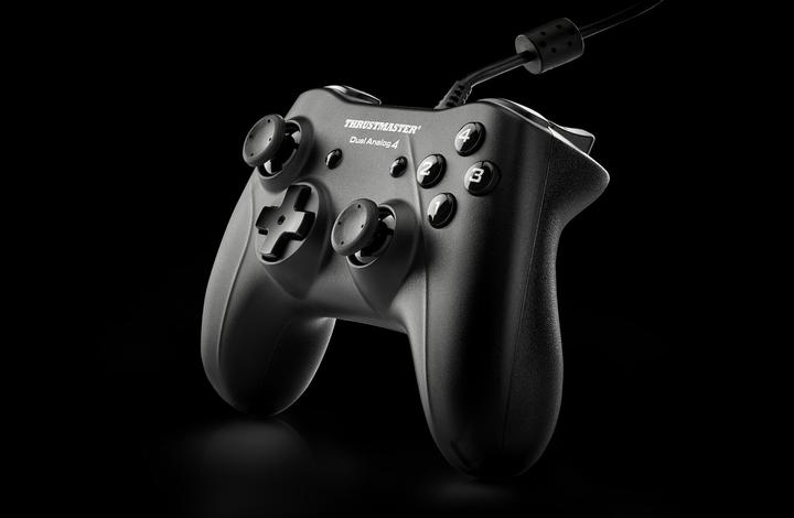 Actual product image Thrustmaster Dual Analog 4 (PC)