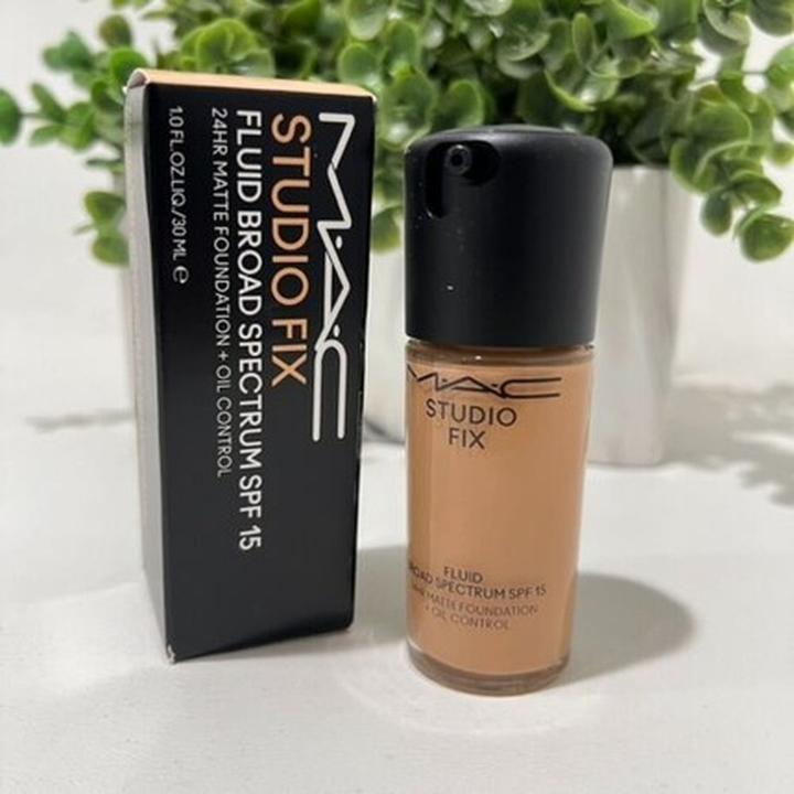 Produktbild MAC Cosmetics Studio Fix Fluid Fond de Teint Sun Protection Factor 15 (re) C5 (Nr. C5)