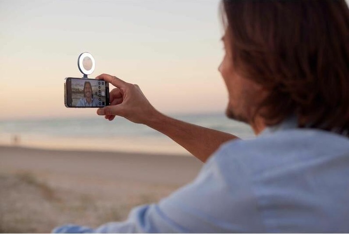 Actual product image ShiftCam SnapLight Light Blue
