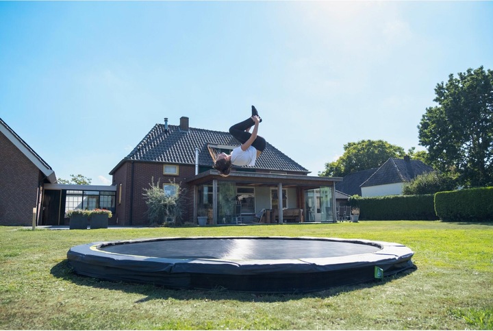 Actual product image Exit Silhouette sports Floor Trampoline ø366cm - black (366 cm)
