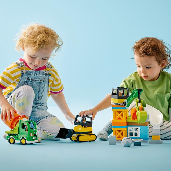 Image du produit LEGO Chantier avec véhicules de construction (10990)