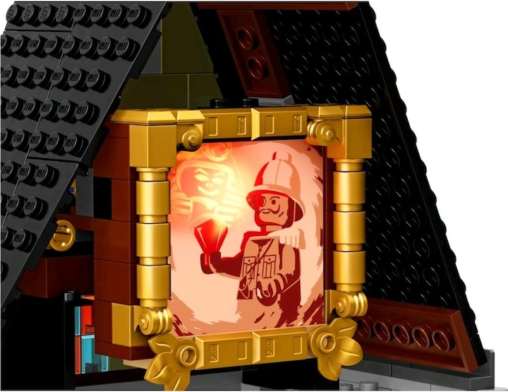 Actual product image LEGO haunted house (10273, LEGO Creator Expert, LEGO Rare Sets)