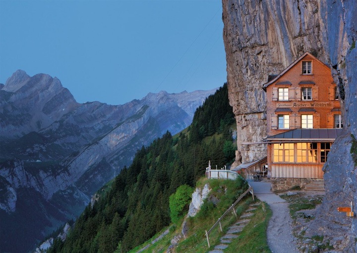 Immagine prodotto Ravensburger Locanda di montagna Aescher (1000 pezzi)