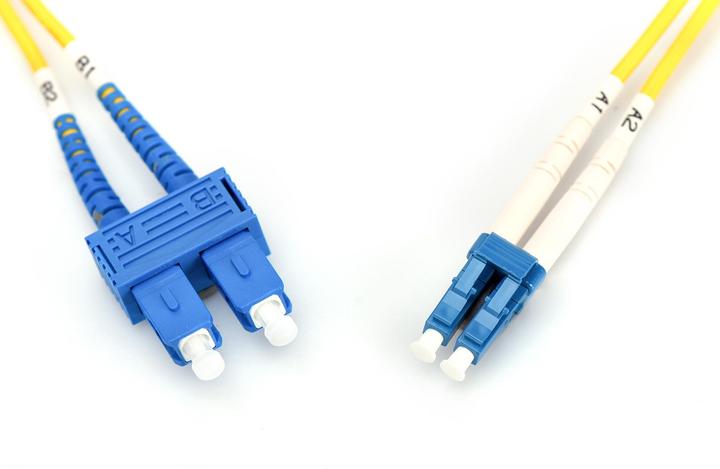Produktbild Digitus LWL Patchkabel LC/SC 09/125µm Singelmode Duplex Halogenfrei mit Messprotokoll gelb 3m (3 m)