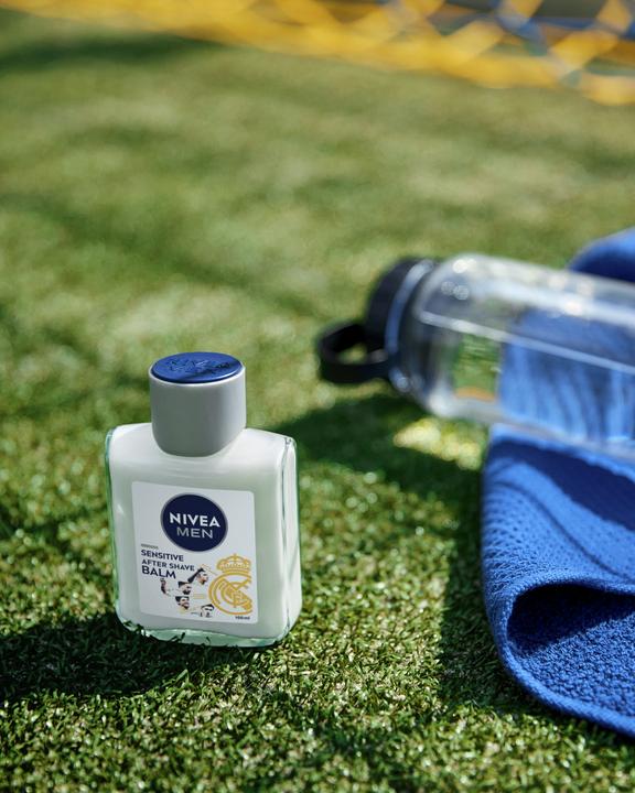 Immagine prodotto NIVEA MEN Sensitive After Shave Balsam Real Madrid Limited Edition (Balsamo dopobarba, 100 ml)
