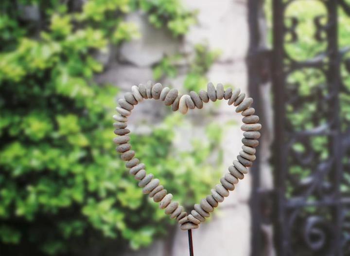 Produktbild Ambiance Technology Steinherz auf Fuss