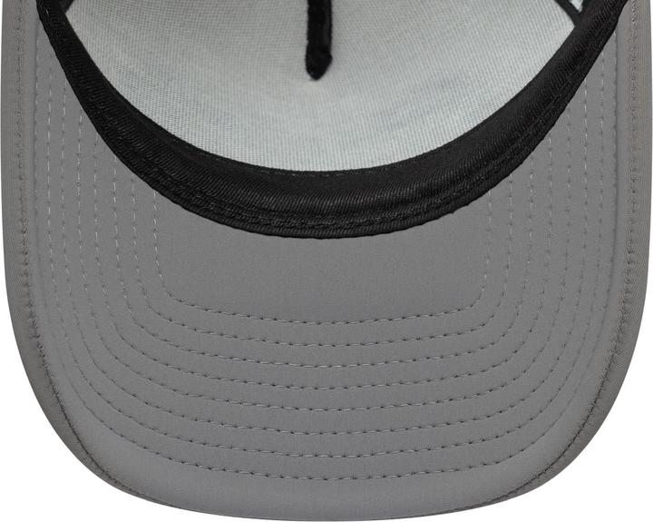 Actual product image New Era A-Frame Mesh Trucker Cap - Foam Los Angeles Lakers