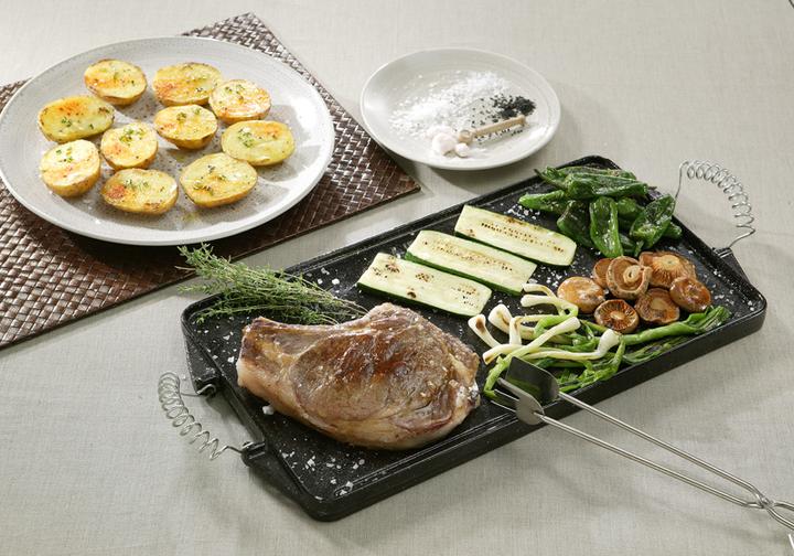 Actual product image Grill'd Cast iron grill plate