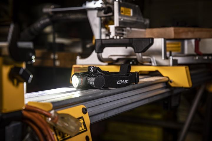 Image du produit Coast XPH34R Lampe frontale rechargeable 2075 lumens (2075 lm)