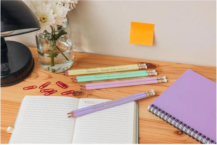 Immagine prodotto Bic Matite EVOLUTION PASTEL HB rosa, viola, verde, giallo con gomma, 10 pezzi. (HB, 10x)