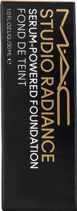 Actual product image MAC Cosmetics M.A.C. Studio Rad Serum Pow Fond de Teint NW20 (No. NW20)