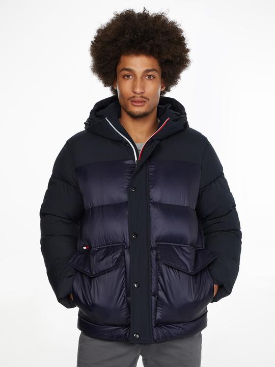 Actual product image Tommy Hilfiger Hilfiger Tech Hooded men's winter jacket (M)