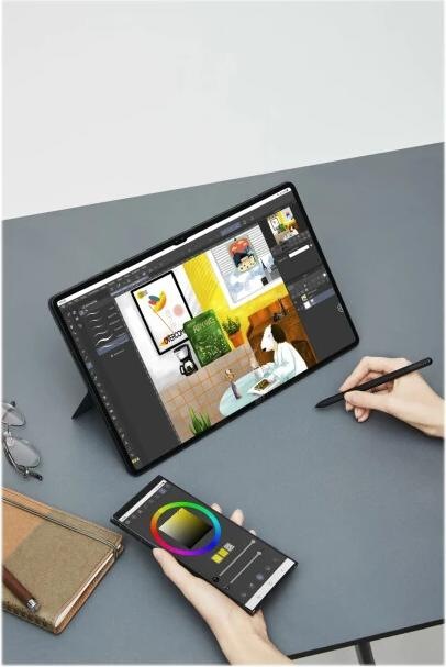 Actual product image Samsung Book Cover Keyboard (CH, Galaxy Tab S8 Ultra)