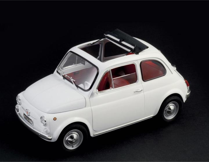 Actual product image Italeri Fiat 500F 1968