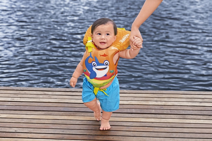 Actual product image Bestway Puddle Jumper® life jacket small whale with textile cover, 0-2 years (Up to 15Kg)