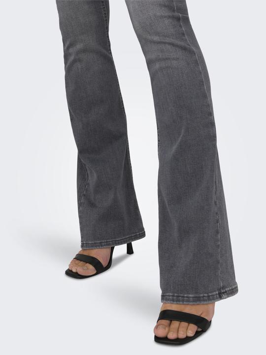 Actual product image Only Maternity OLMBlush Mid Flared Jeans (XS)