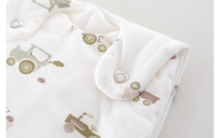Actual product image Träumeland Baby all-year sleeping bag Little Farm green size 80/86 (86 cm, 2.5 TOG, All-season)