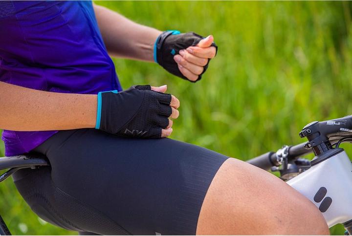 Actual product image Northwave Fast Woman Short Finger Glove (XS)