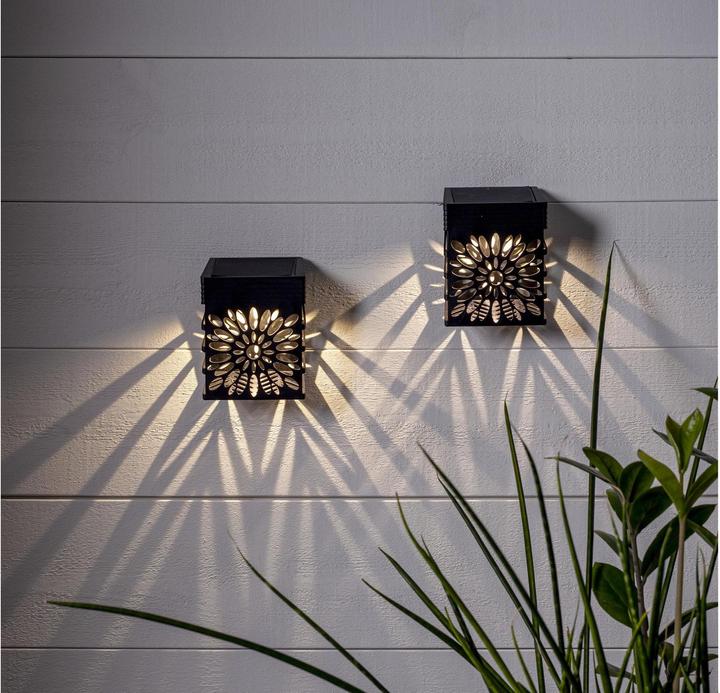 Actual product image Star Trading Solar wall lantern Izola (IP44)