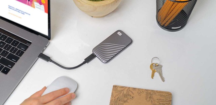 Actual product image WD My Passport SSD (2000 GB)