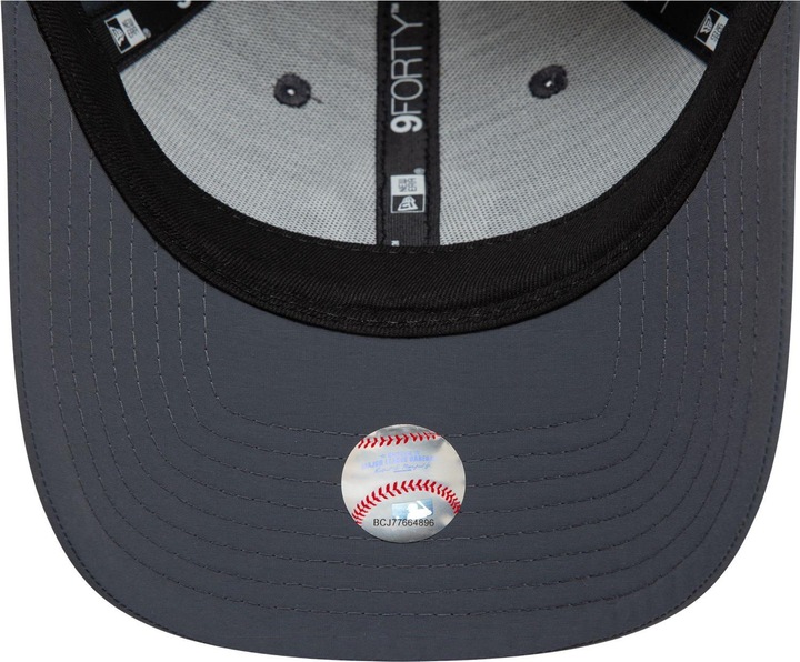 Actual product image New Era 9Forty Snapback Cap - RECYCLED New York Yankees