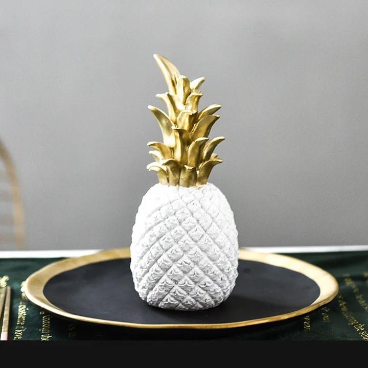 Actual product image Cbx Pineapple decoration white gold 18cm