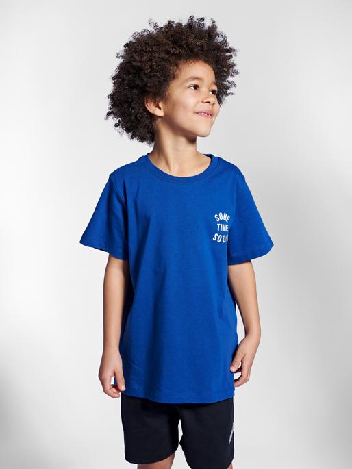 Actual product image hummel stmREVOLUTION T-SHIRT S/S (116)