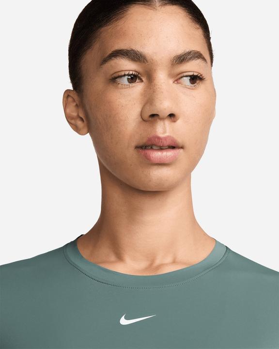 Actual product image Nike Women's One Classic Dri-Fit S/S Top (M)