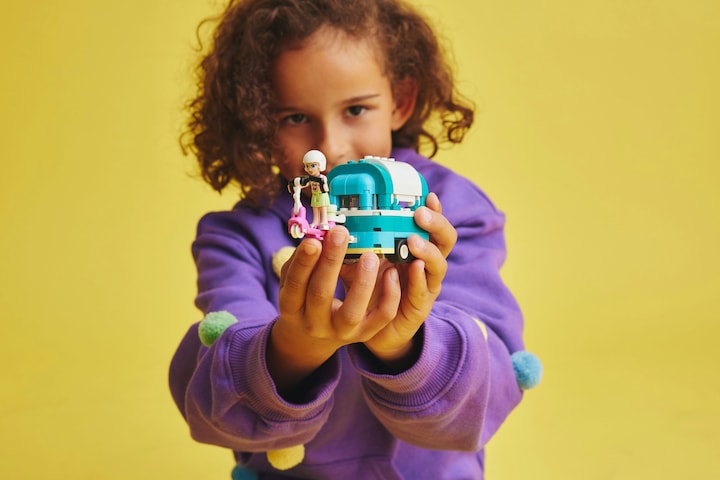 Actual product image LEGO 41733 Bubble Tea Mobile (41733, LEGO Friends)