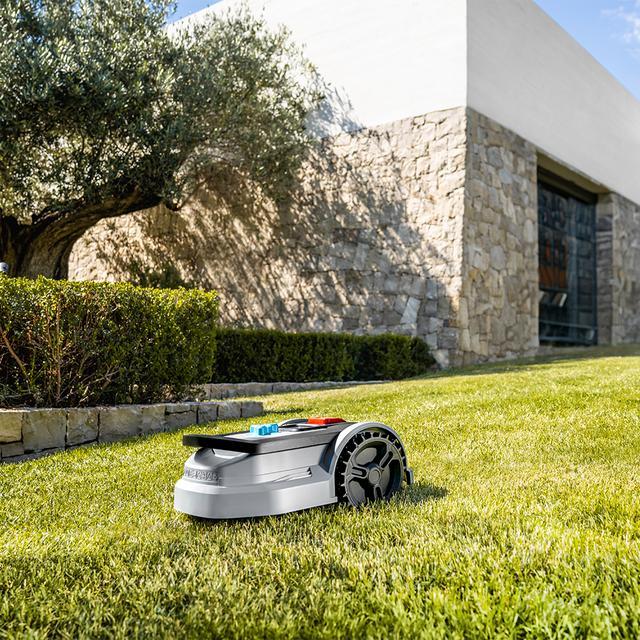 Actual product image Cecotec Conga GrassHopper 500 (500 m²)