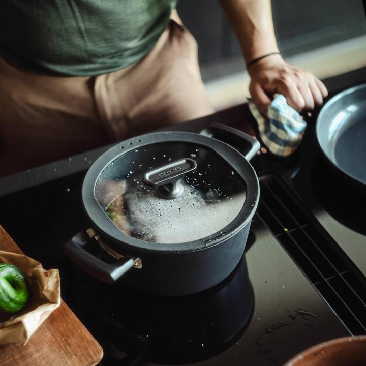 Immagine prodotto Fiskars CREA 1075526 (22 cm, Pentola, Alluminio)