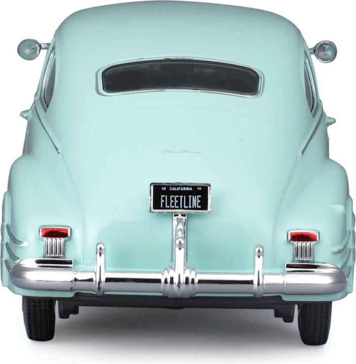 Produktbild Maisto Chevrolet Fleetline Aerosedan 1948 1/24 grün
