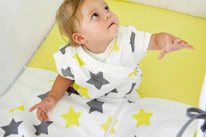 Produktbild Zewi Romper aus Frottee-Limette Sterne (50)