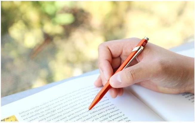 Produktbild Caran d'Ache 849 Colormat-X mit Etui (Orange, 1 x)