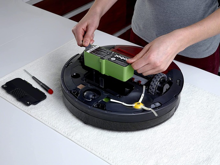 Actual product image iRobot Roomba Lithium Battery 3300mAh