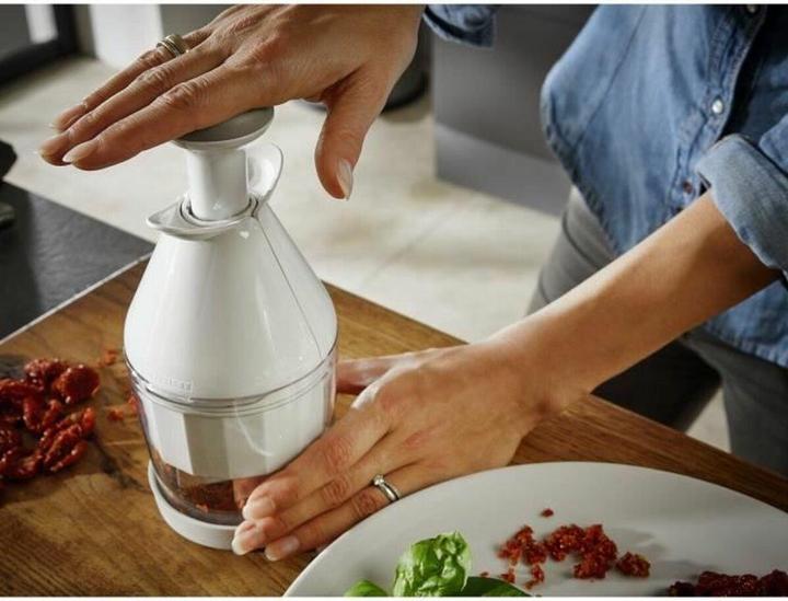 Produktbild Leifheit Zwiebel- und Gemüsehacker (2624440 ml)