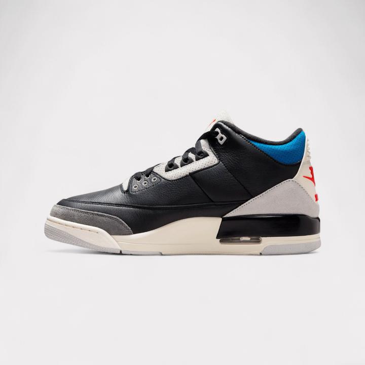 Image du produit Nike Air Jordan 3 Retro OG (41)