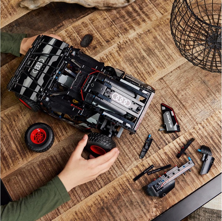 Immagine prodotto LEGO Audi RS Q e-tron (42160, LEGO Technic)