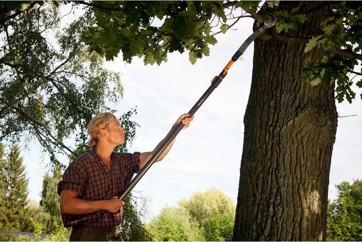 Actual product image Fiskars Teleskop-Stiel OneClick 1,1 - 1,9 m